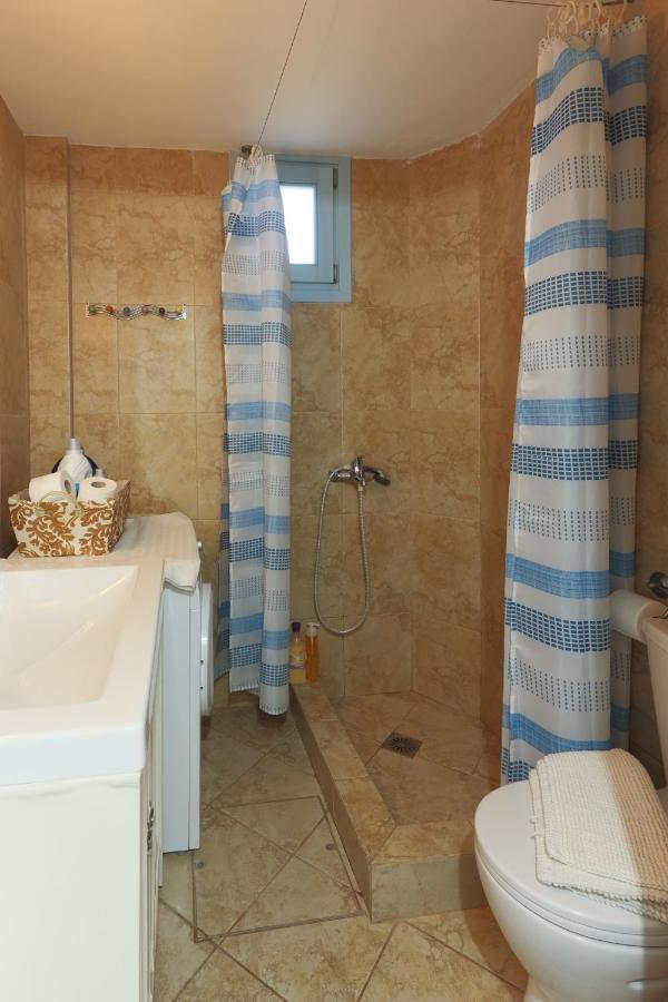 Irilena'S Guest House แฟรอส ภายนอก รูปภาพ
